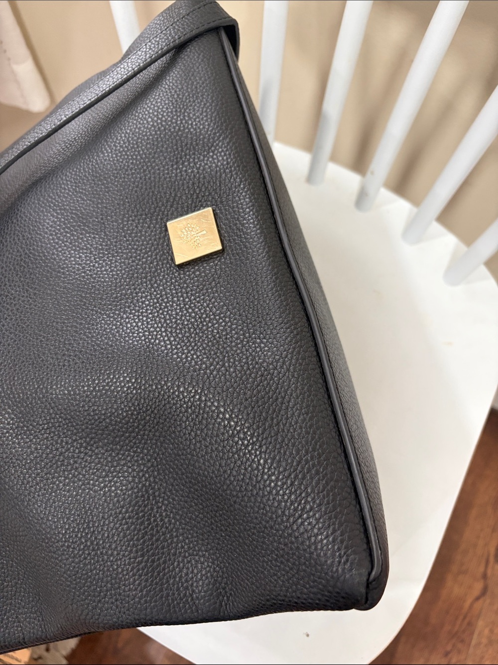 Mulberry Black Leather Shoulder Bag with Gold Hardware - Picture 6 of 9